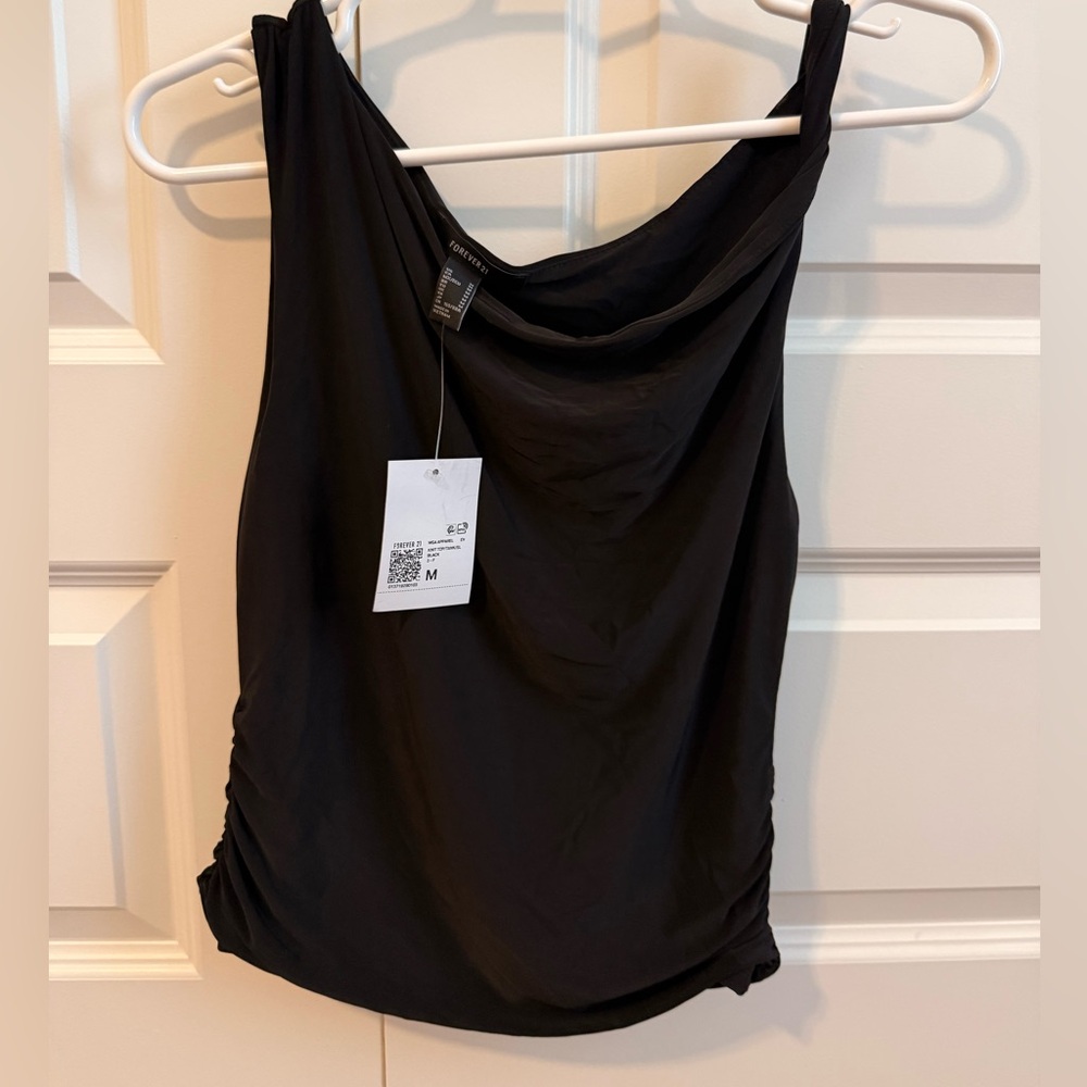 Forever 21 Asymmetrical Cropped Tank Top Black Size M NWT